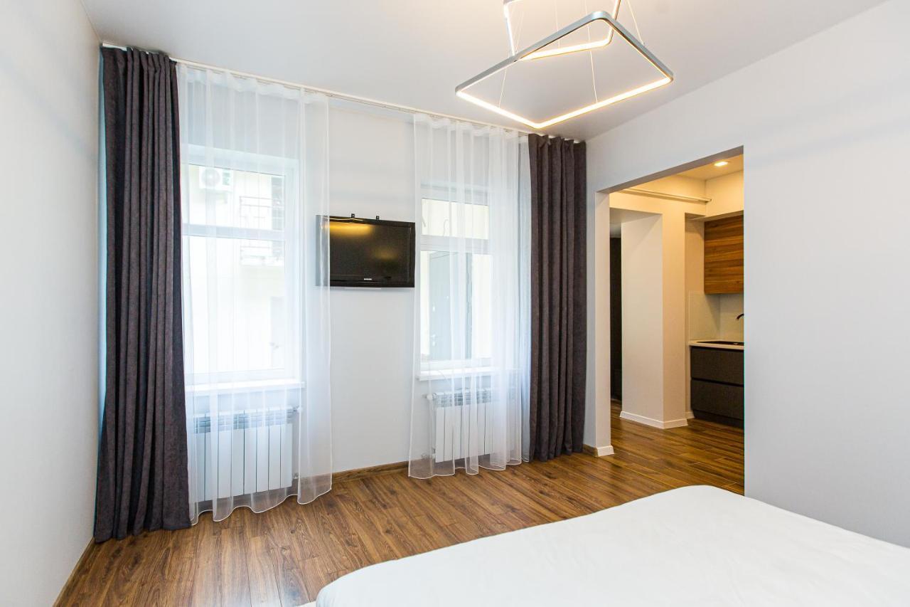 3 Vodna Apartment Lviv Eksteriør billede