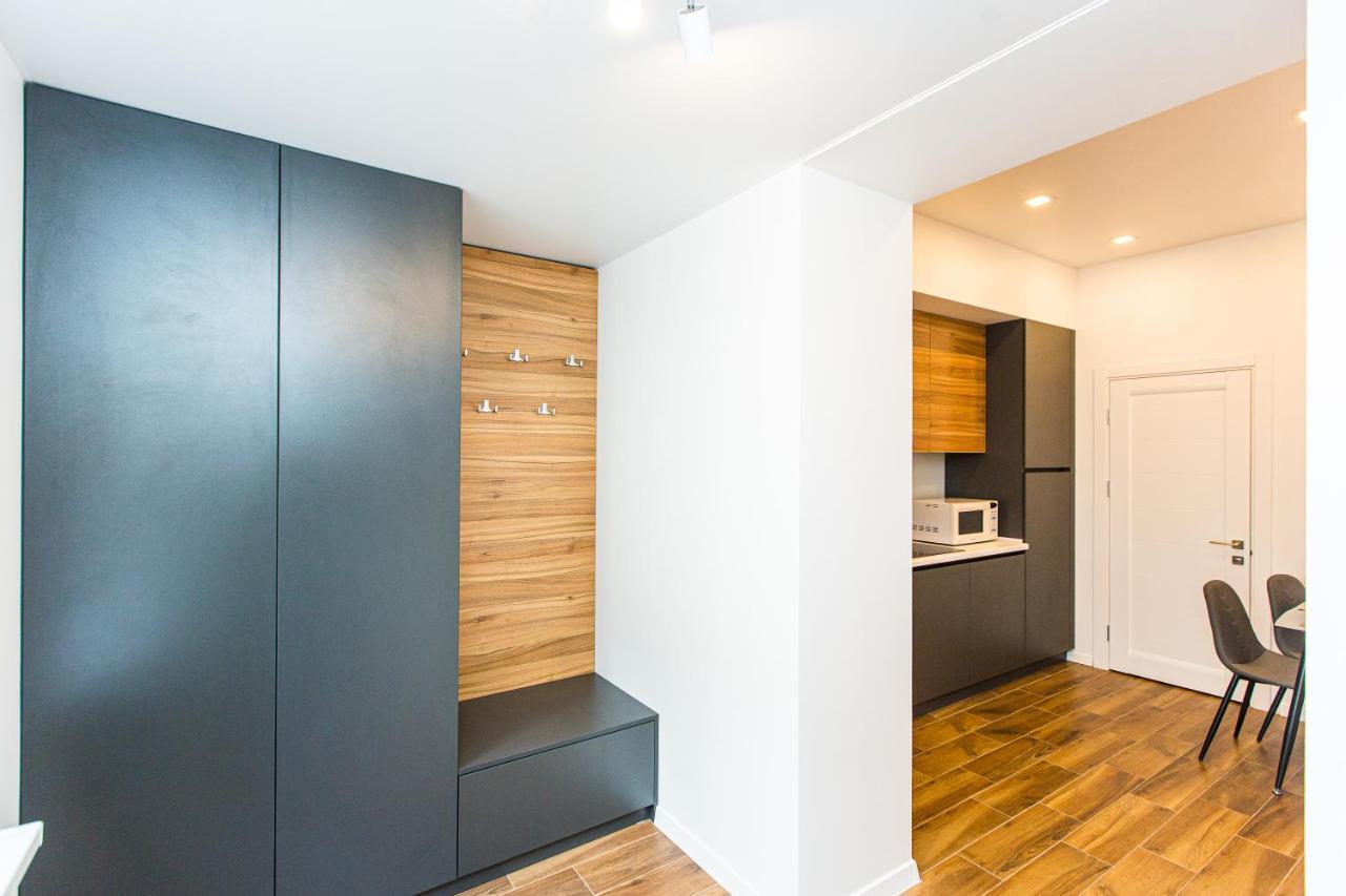 3 Vodna Apartment Lviv Eksteriør billede