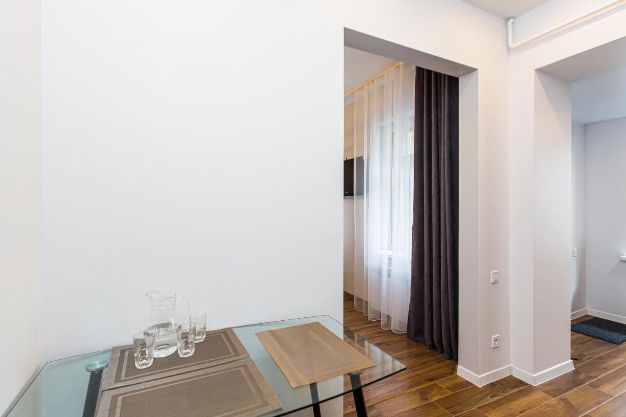 3 Vodna Apartment Lviv Eksteriør billede